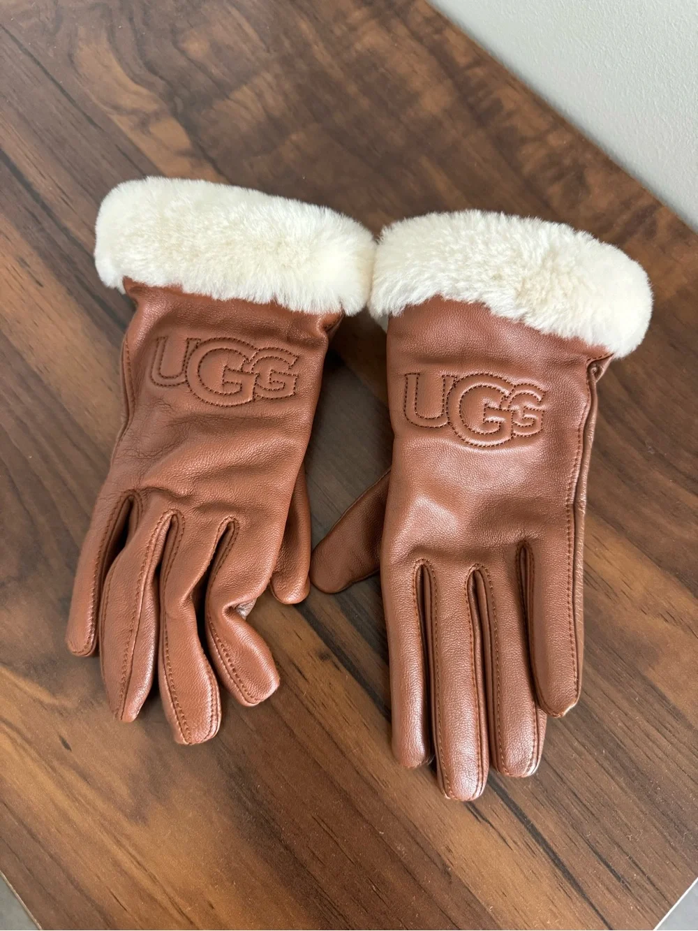 UGG Brown Leather Gloves With White Fur Wool Cashmere Blend Trim Size Small Chic